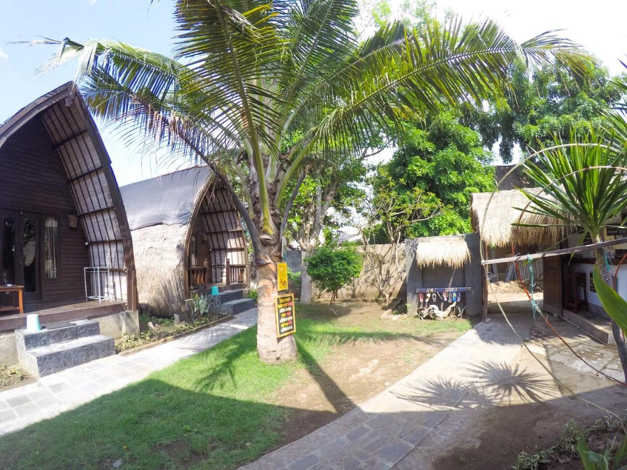 Amora Villa Гили Траванган Экстерьер фото